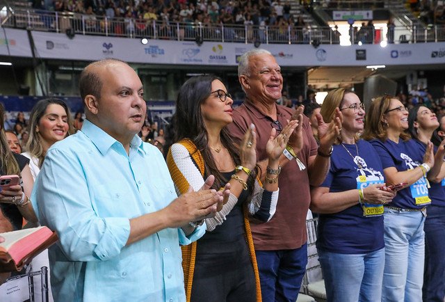 10/08/2024 - Governador Ibaneis Rocha participa da celebração de 23 anos da Canção Nova em Brasília